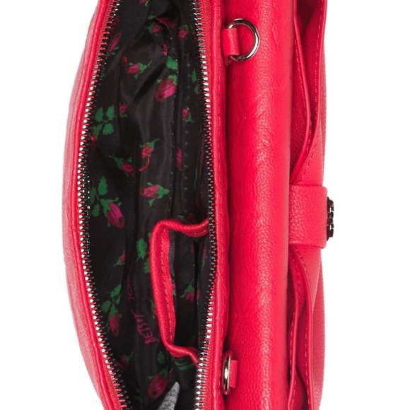 Betsey Johnson Bag - Picture 5 of 5